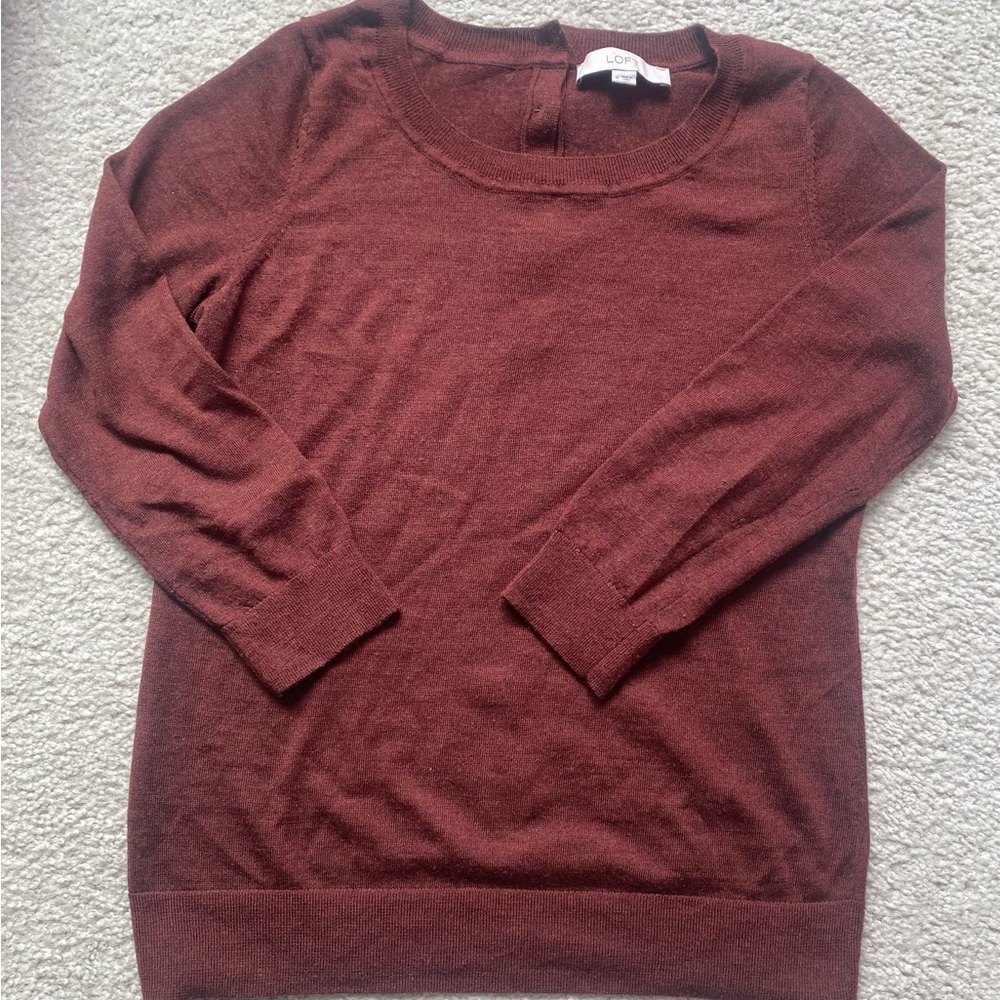 LOFT Women's Burnt Orange Sweater (size medium)